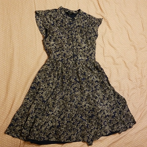 Madewell Dresses & Skirts - Madewell Silk floral dress 4